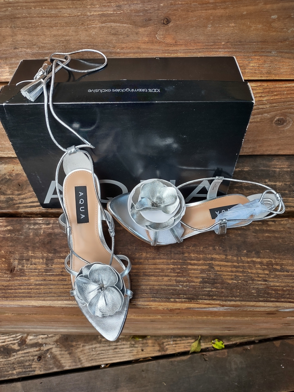 AQUA Silver Floral Ankle Tie Sandals Bloomingdales Size 6.5 AQ-FLWR